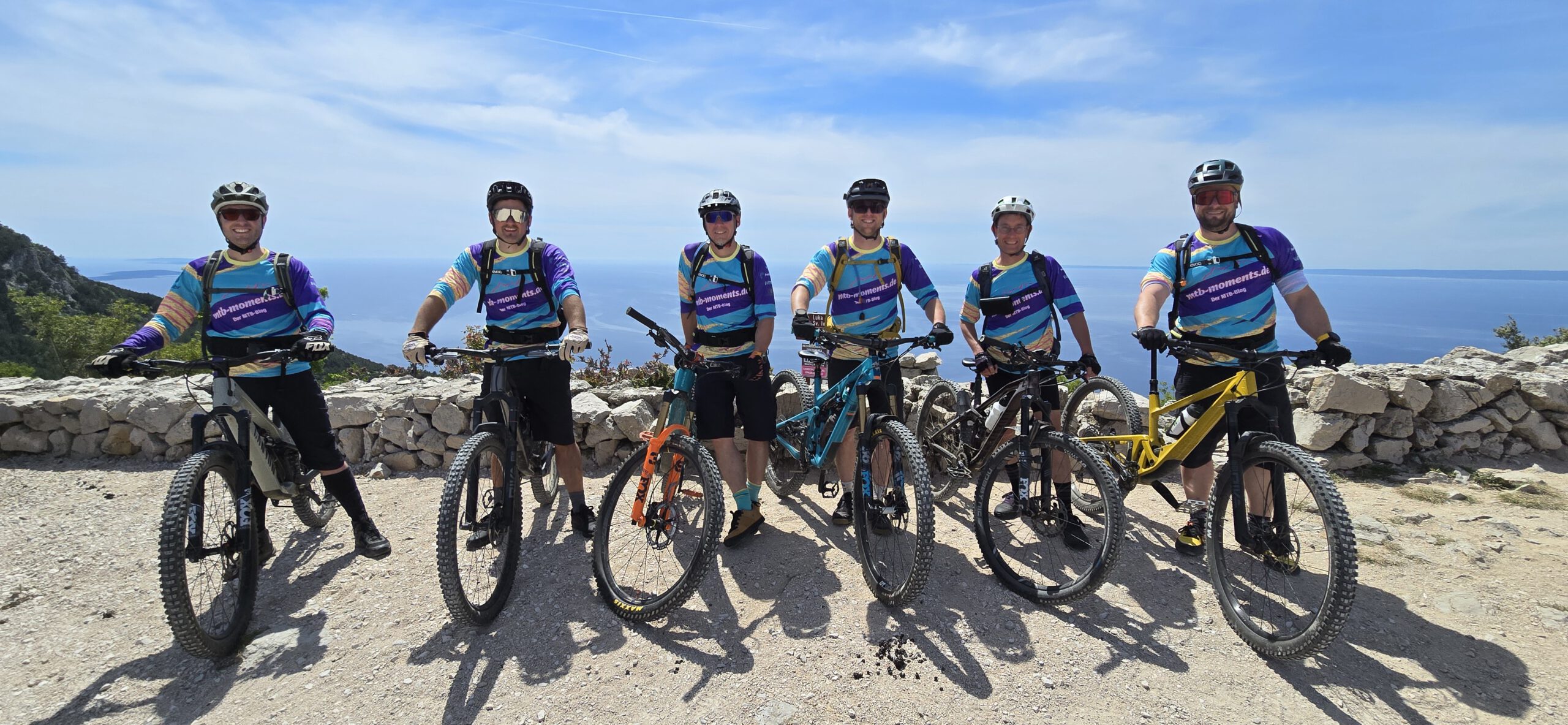 mtb-moments.de Michaque Kaiser Martin Stauß Daniel Kaiser Joachim Jooss Mark Saur Oliver Thum Mountainbike und Segeln in Kroatien – MTB-Abenteuer in der Kvarner Bucht